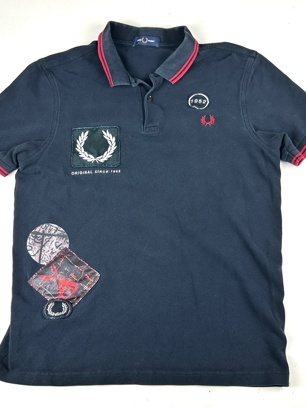 Fred Perry Polo Shirt Mens Large Black Collared Crest Logo Patches Cotton